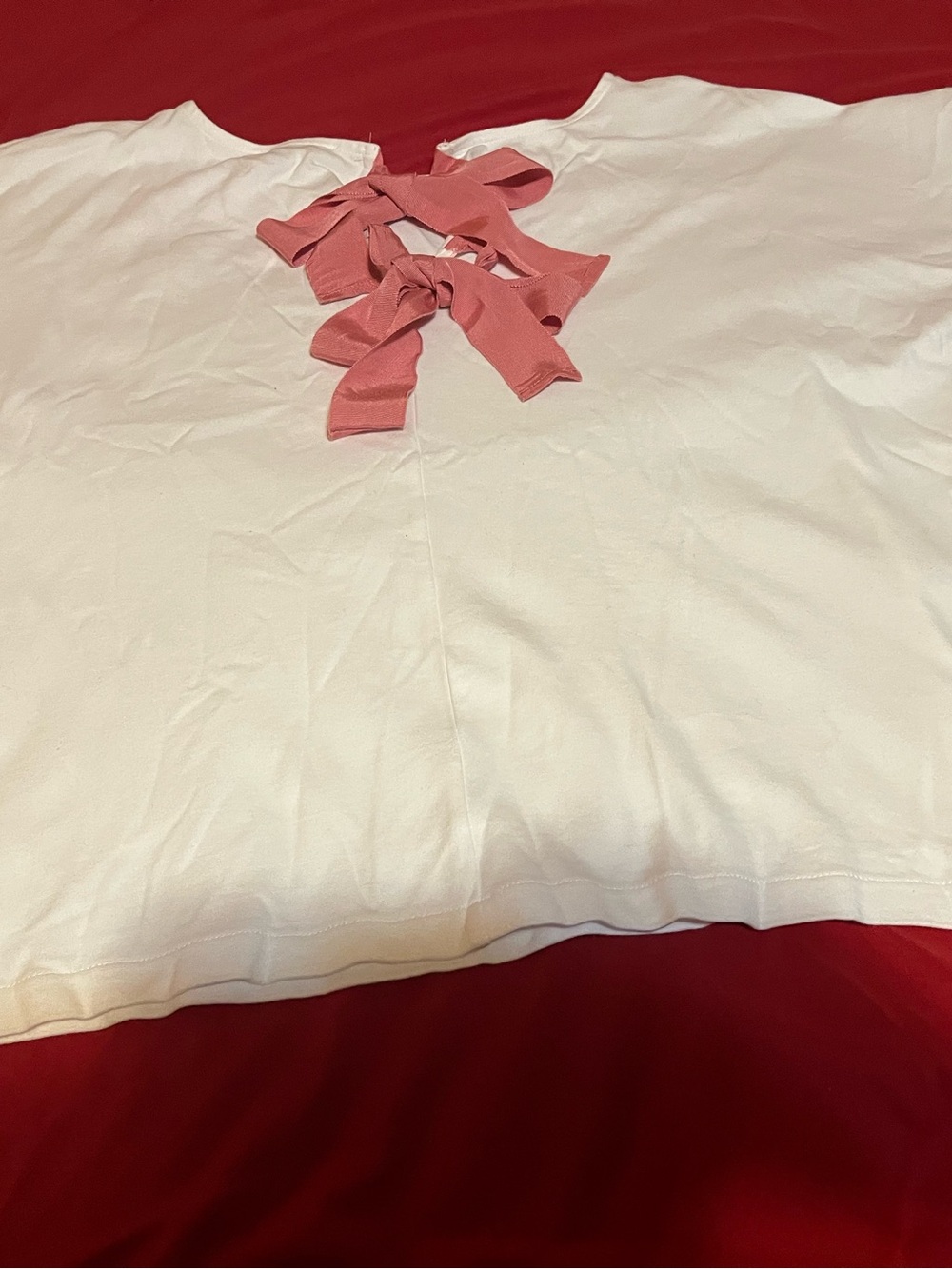 Rachel Parcell White Tee with Pale Pink Satin bows on back